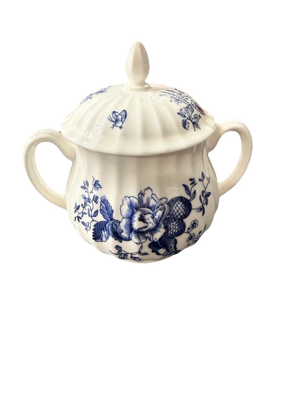 Royal Worcester Blue Sprays Covered Sugar Bowl England Z2813